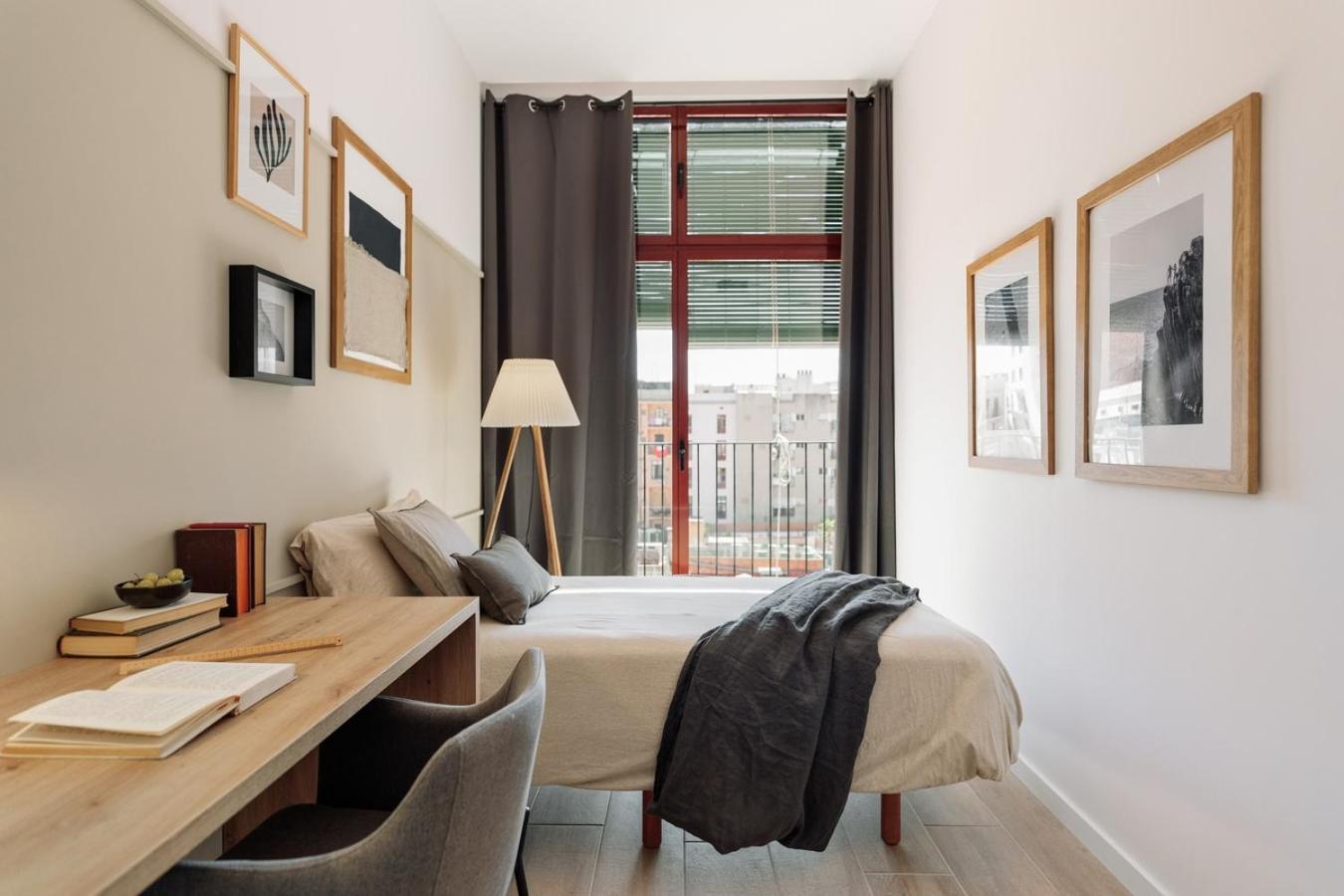 Canyelles - 2 Bedrooms And Terrace In Sant Antoni * Barcellona